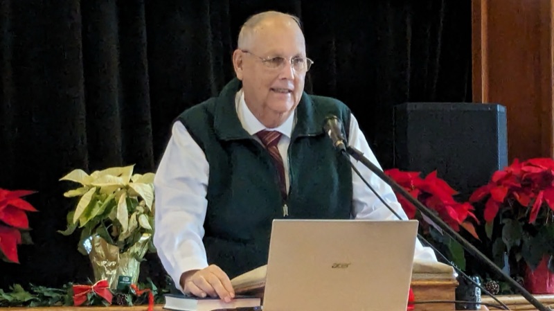 Pastor Bob Henley